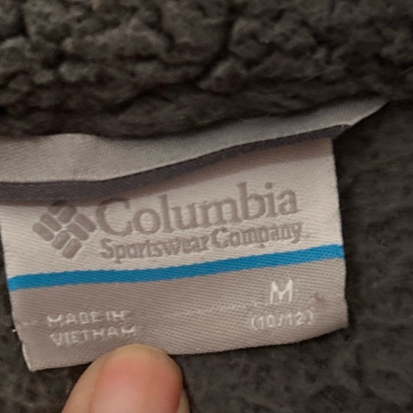 Colombia Boys Sherpa jacket Grey w/ lime green zip. M 10-12. Good condition. - Picture 5 of 6